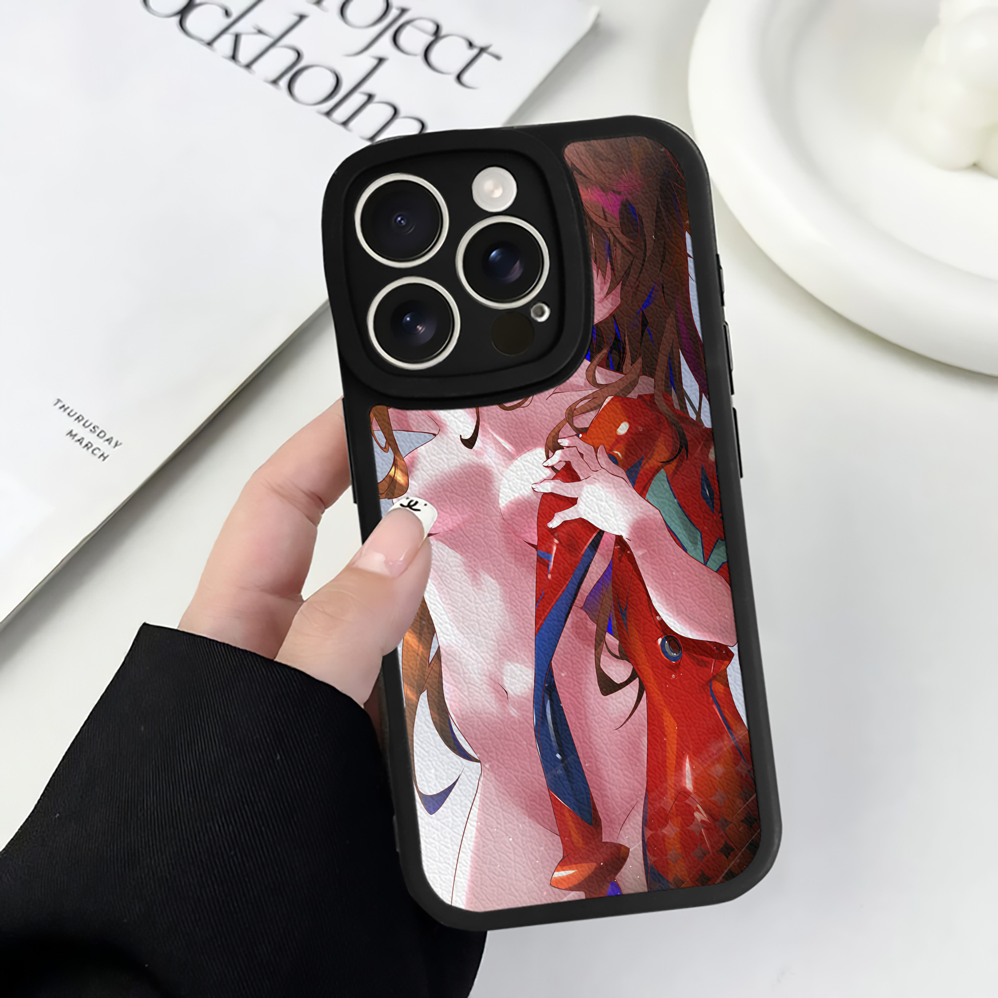 （画像用） EVA 新世紀エヴァンゲリオン 【iPhone 16シリーズ対応】シリコンスマホケース（レザー調） 材質：シリコン